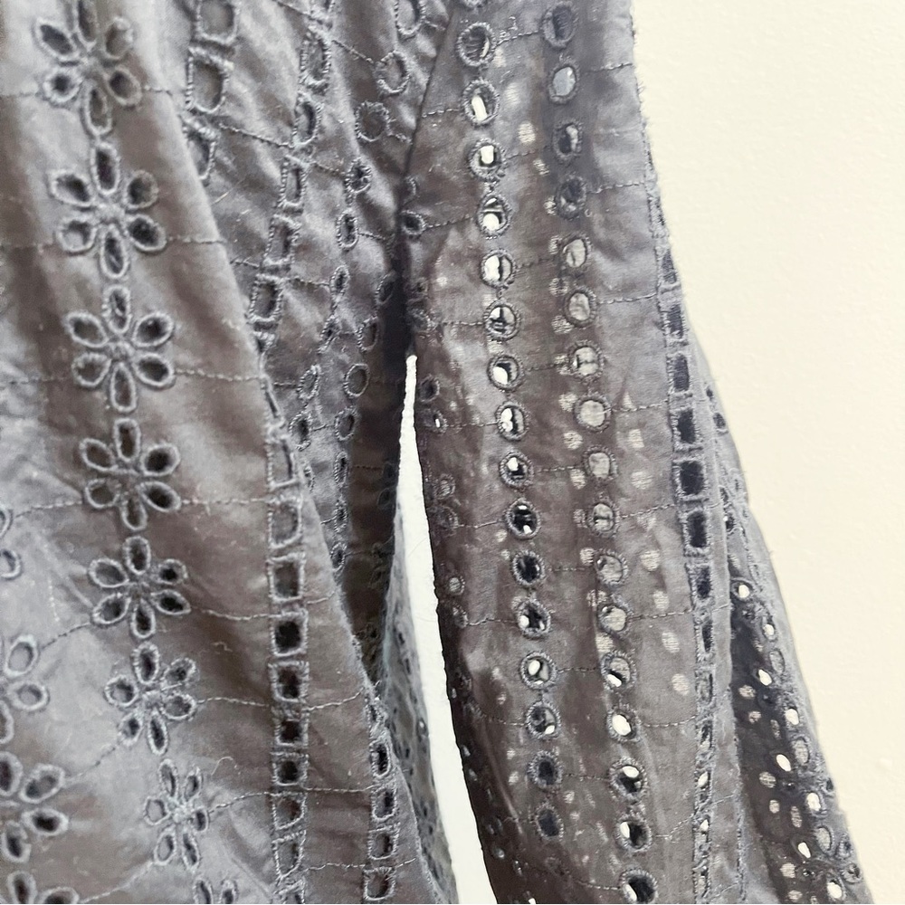 JCrew Black Eyelet Ribbon Tie Long Sleeve Cotton Blouse XS - Picture 12 of 12